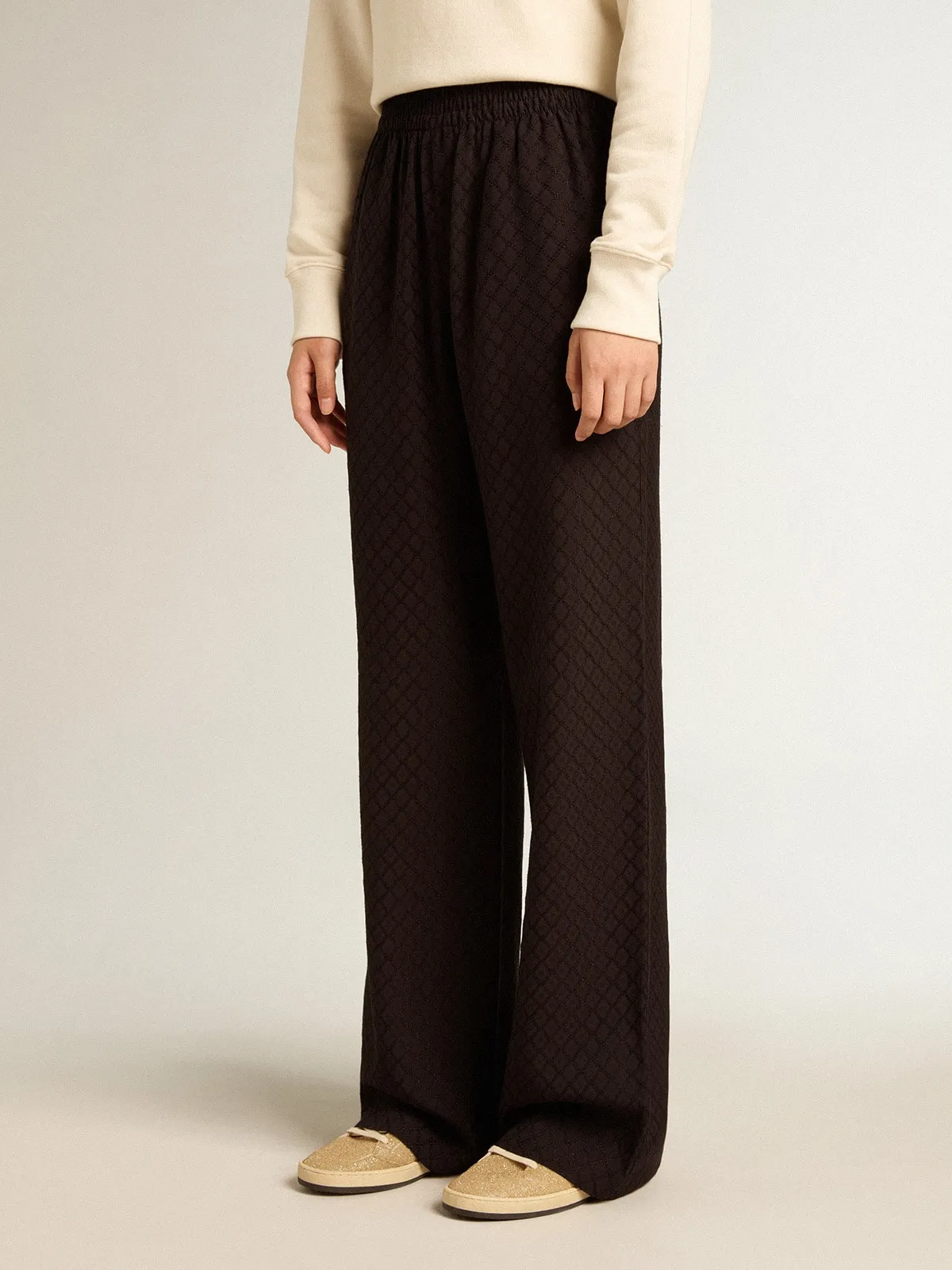Pantalón jogger de mujer en viscosa de color negro