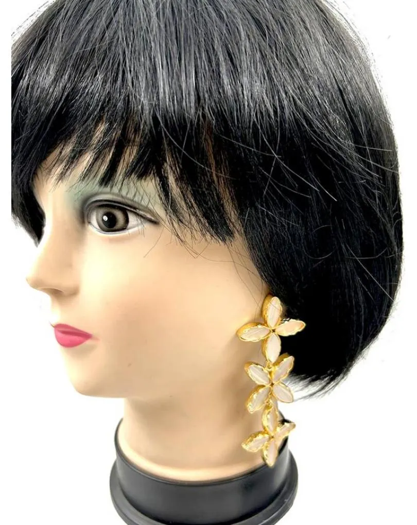 PENDIENTES BLANCOS LARGOS MUY ELEGANTES PARA BODAS