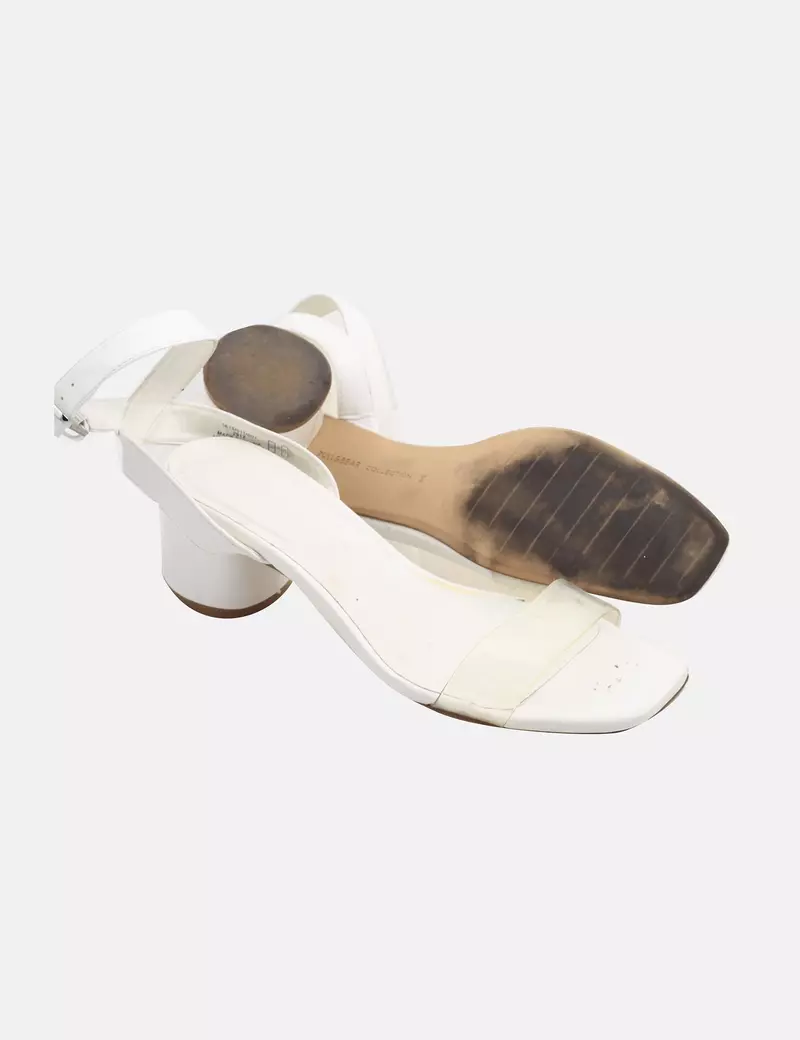 Pull&Bear Sandalia tacón blanco