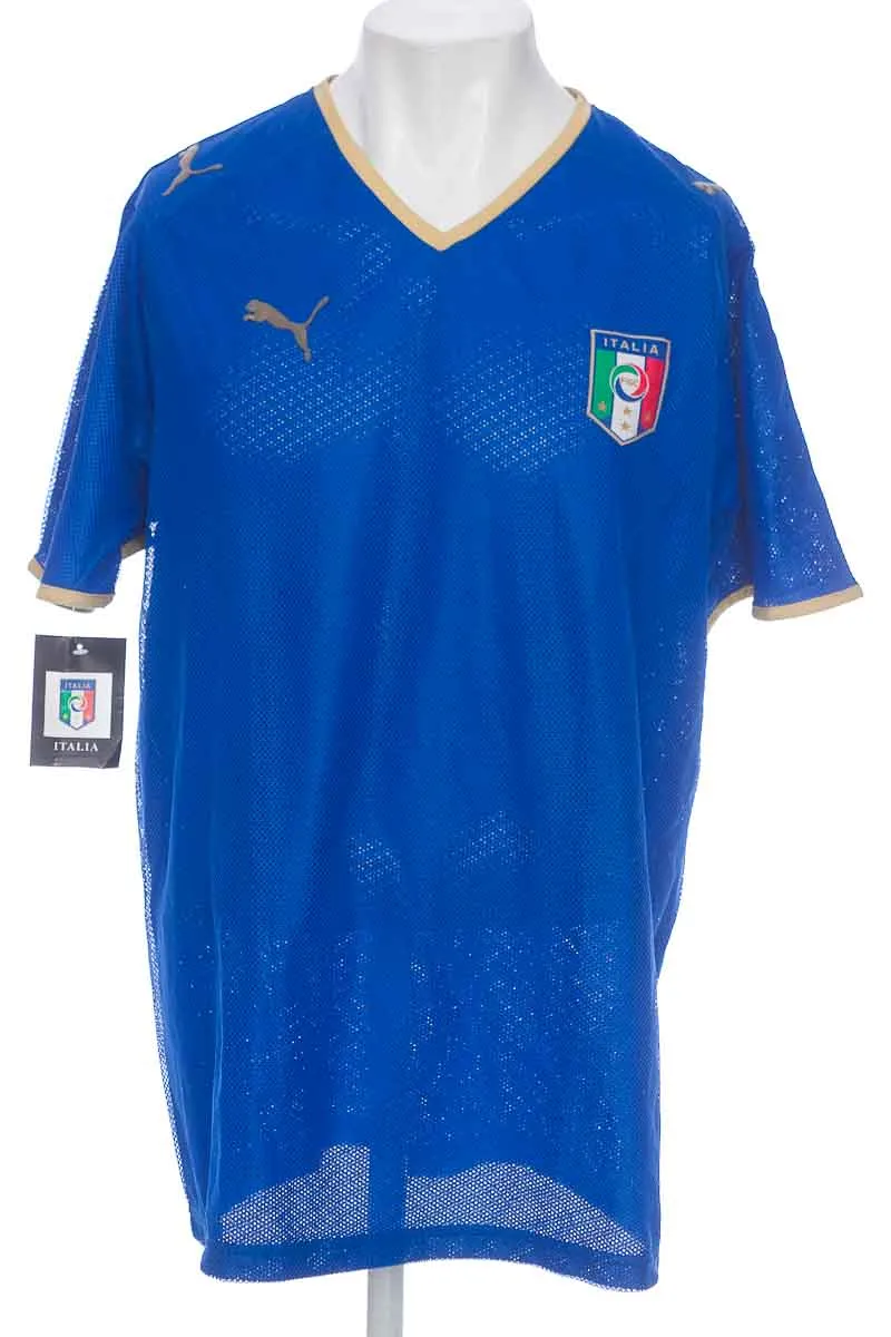 ROPA DEPORTIVA COLOR AZUL  CLOSEANDO