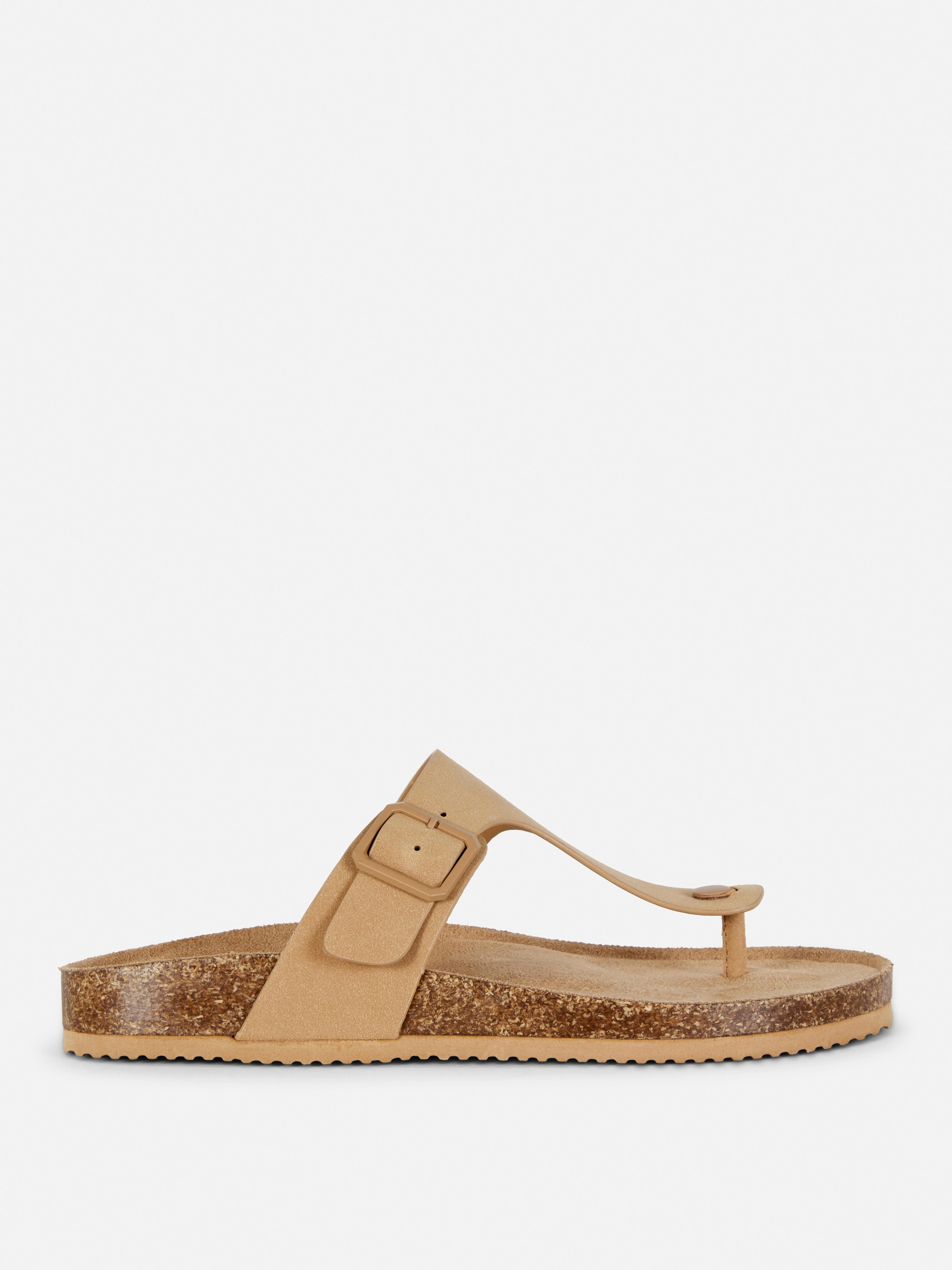 Sandalias con tiras en «T» y plantilla de corcho