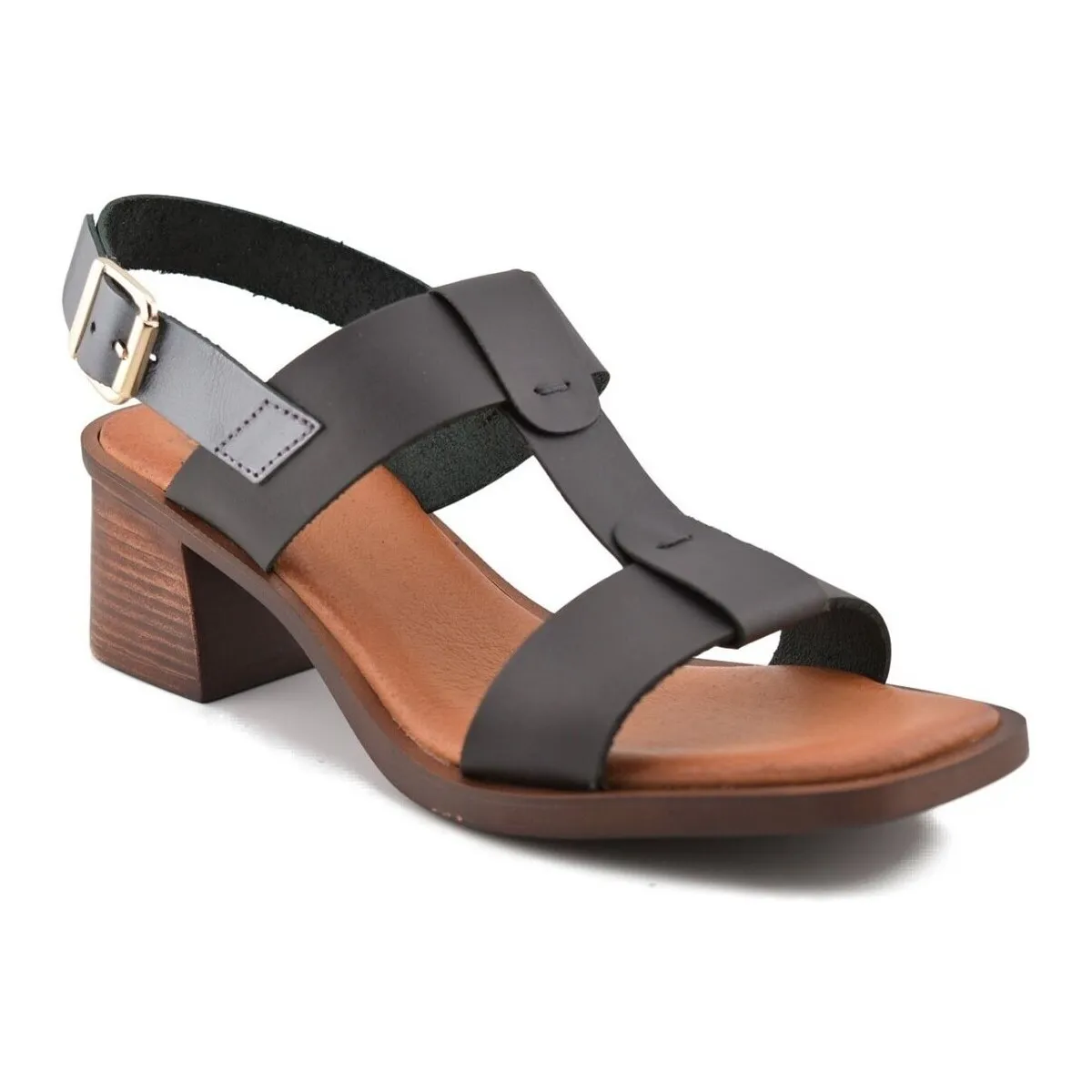 Sandalias de piel negras con tacón by