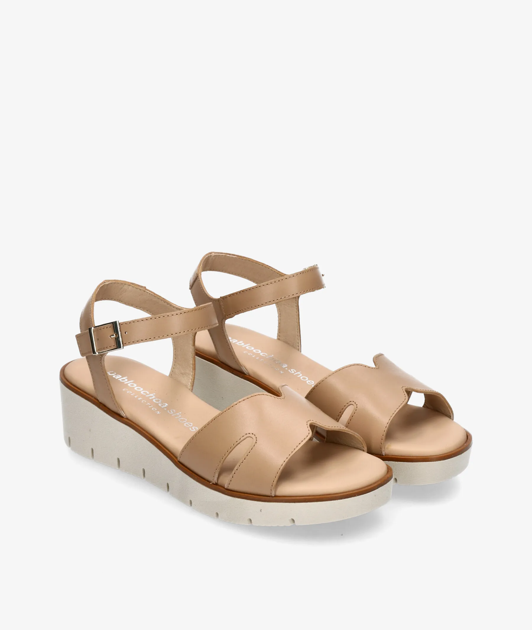 Sandalias pabloochoa.shoes  846 en camel