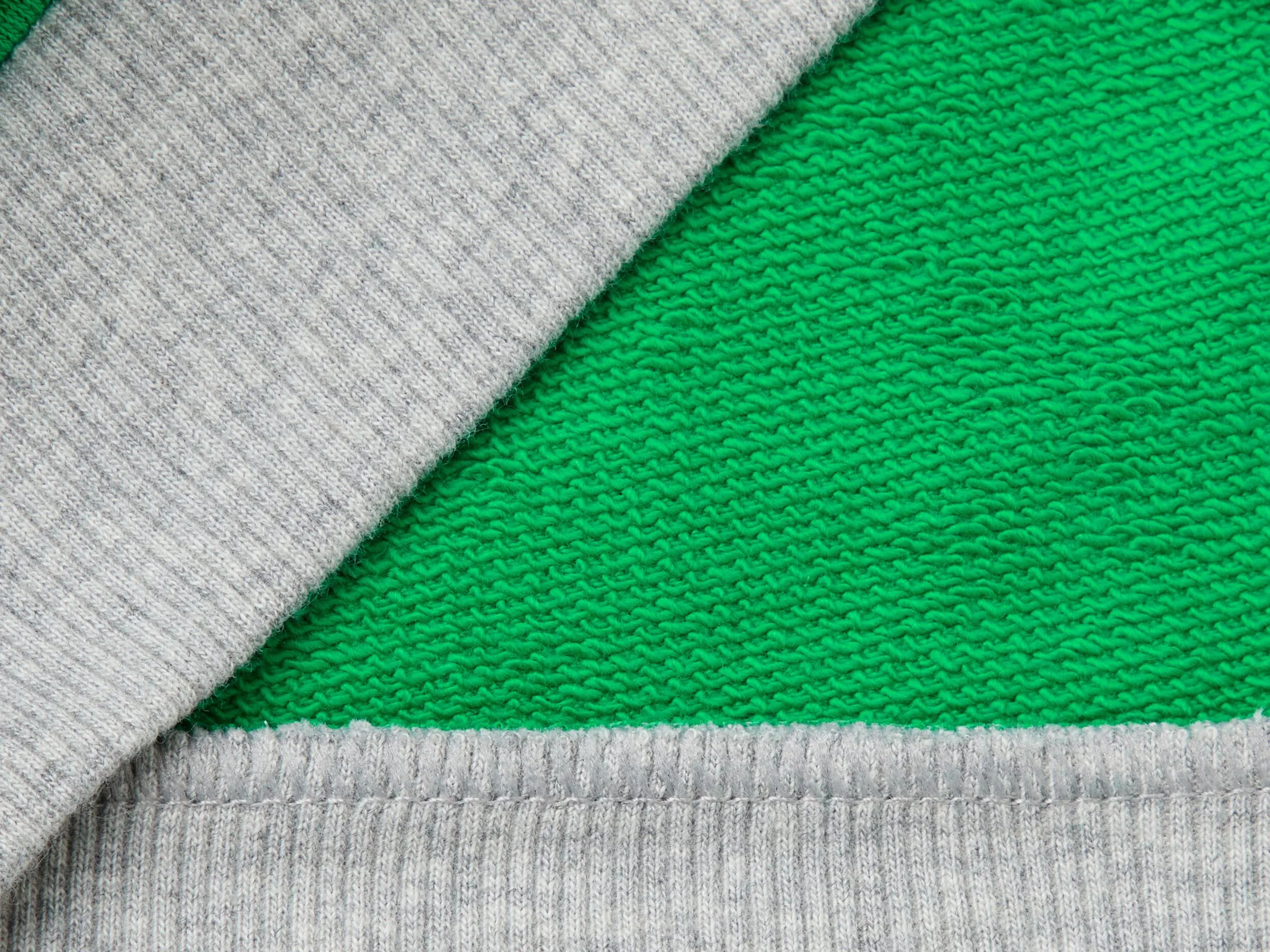 Sudadera de algodón orgánico con cremallera