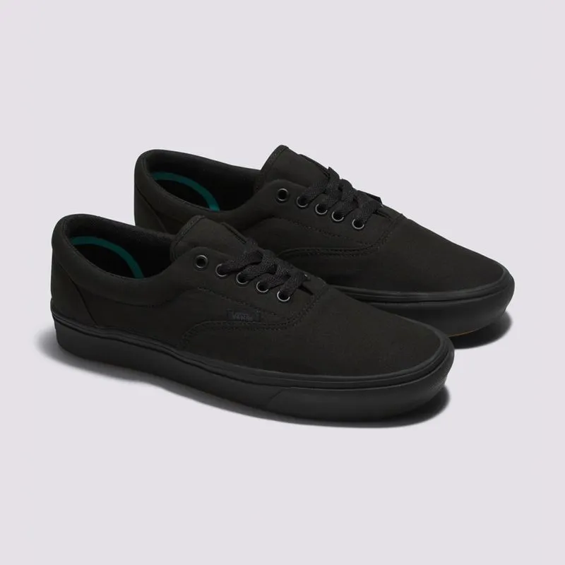 Tenis Clásicos Negros Era Comfycush Vans