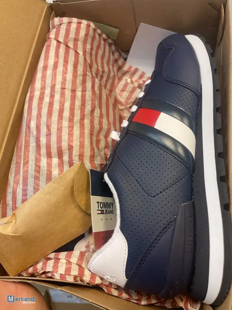 Tommy Hilfiger/Tommy Jeans stock shoes