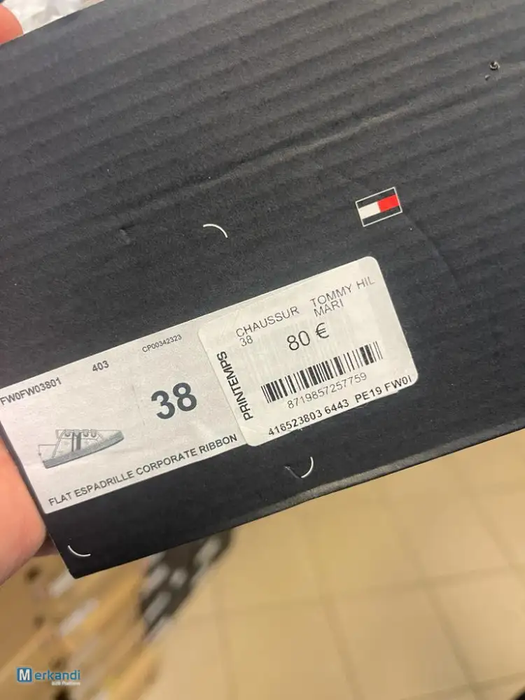 Tommy Hilfiger/Tommy Jeans stock shoes