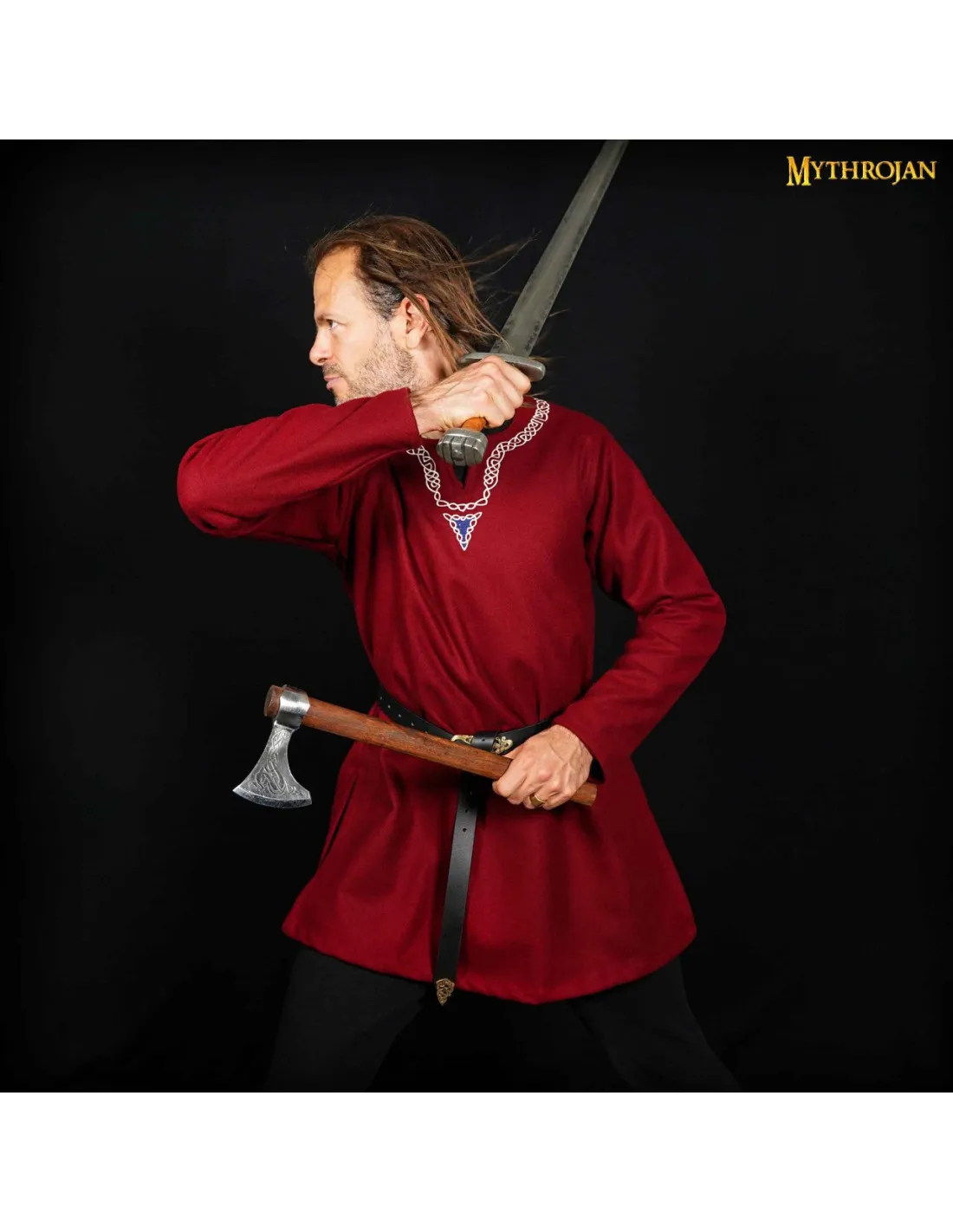 TúNICA VIKINGA EN LA CON CUELLO RIBETEADO  GRANATE