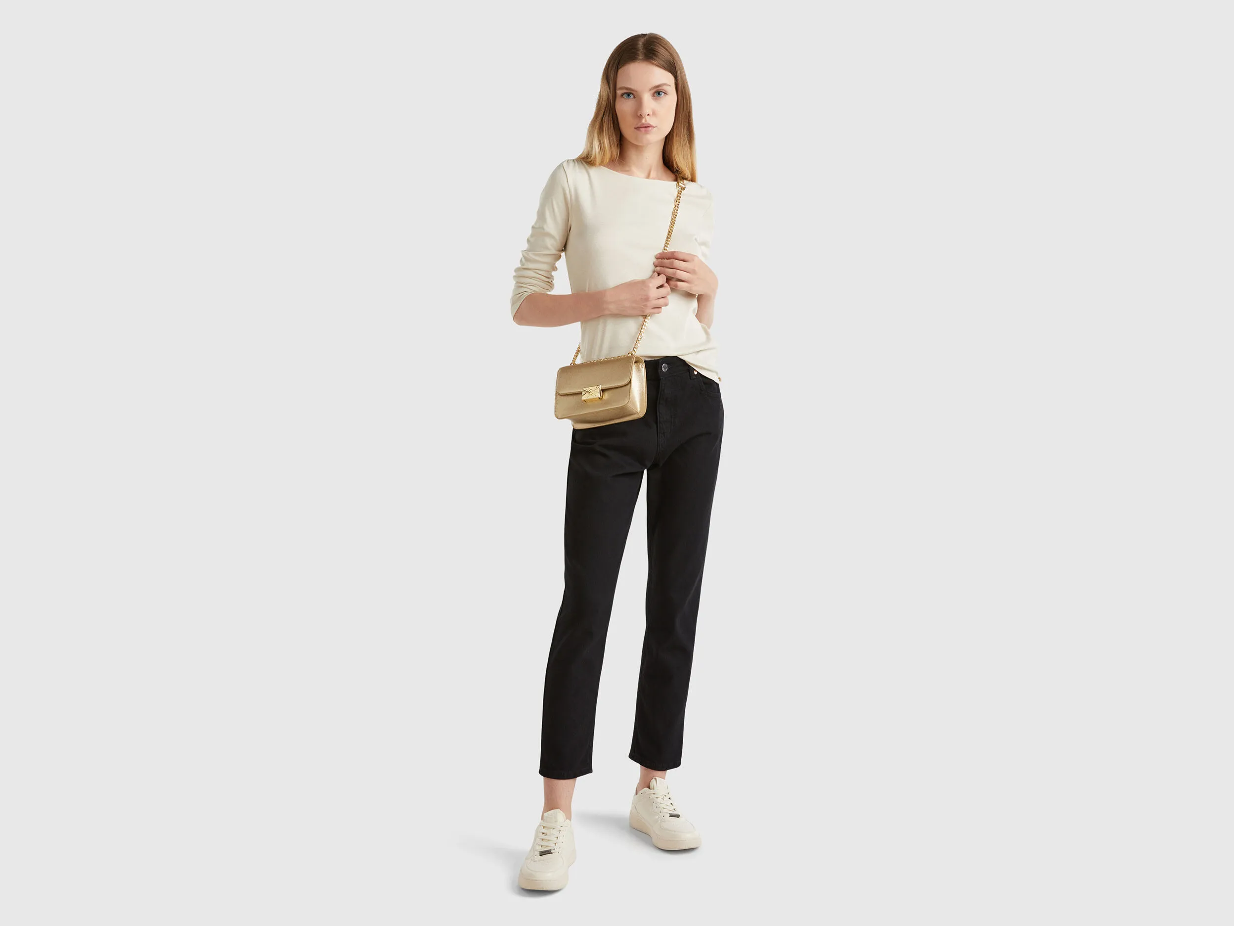 Vaqueros cropped de talle alto