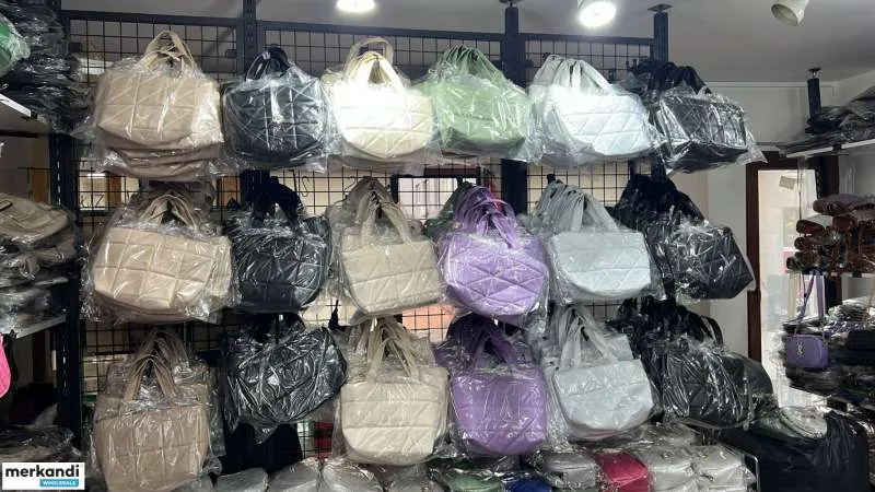 Venta al por mayor para mujer Bolsos de moda para mujer procedentes de Turquía al por mayor a los mejores precios.