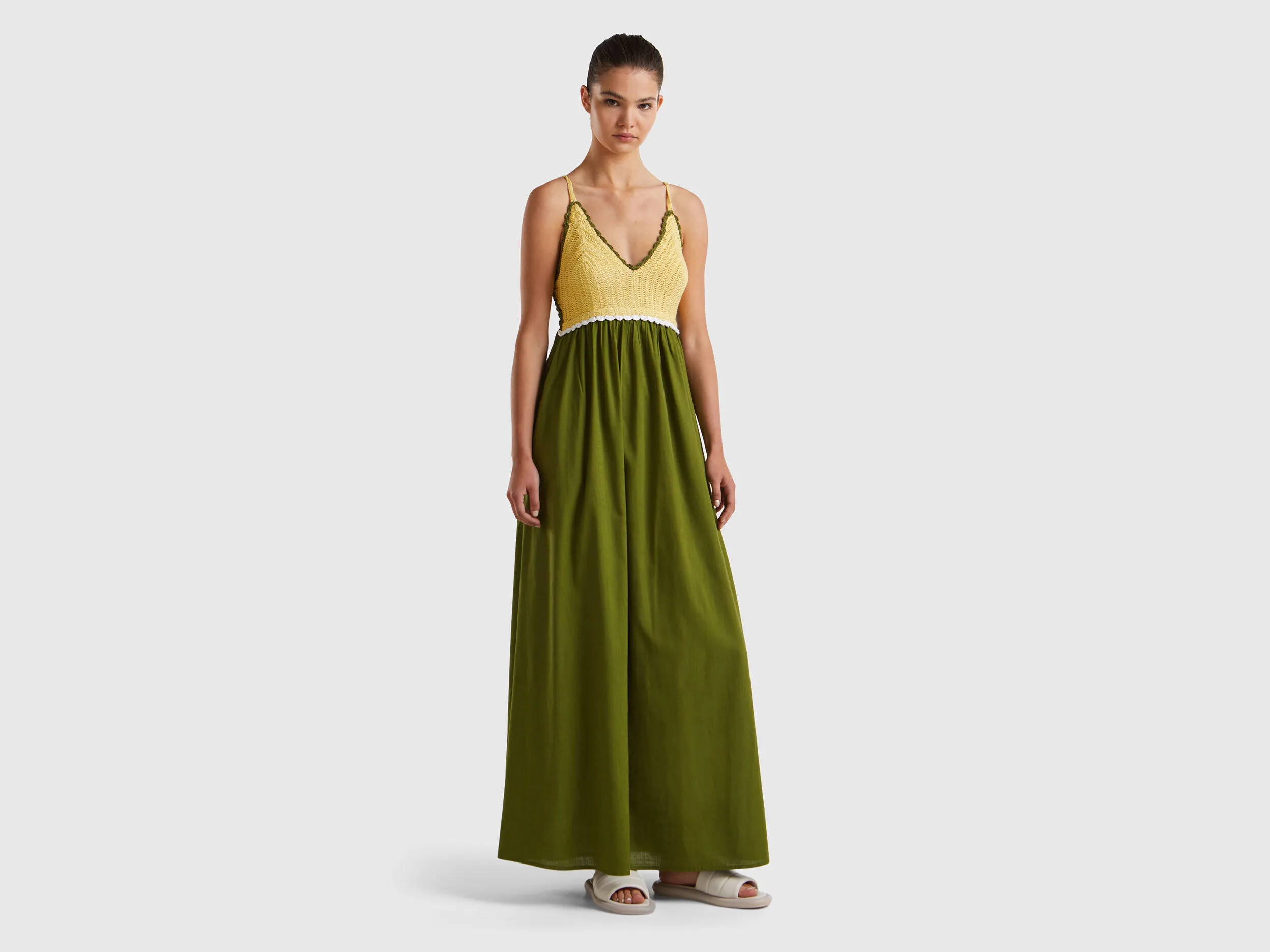 Vestido con top de ganchillo