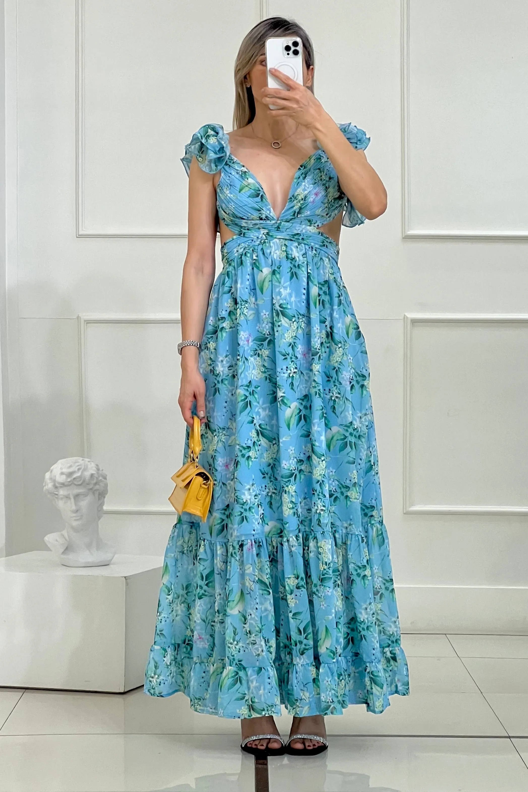 VESTIDO ESCAROLAS HOMBROS