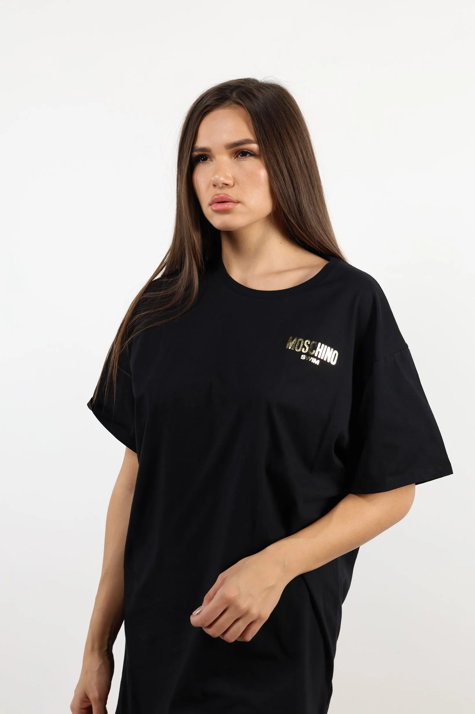 Vestido negro con logo 