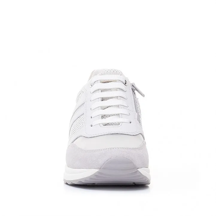 Zapatillas Geox blancas con tonos grises
