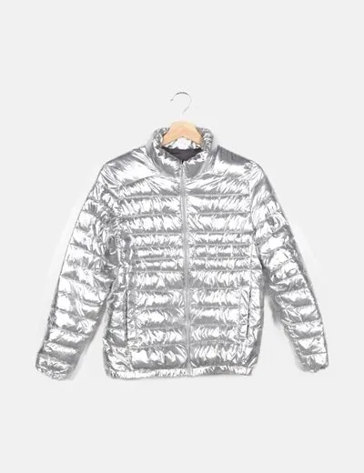 Zara Pluma plateado acolchado